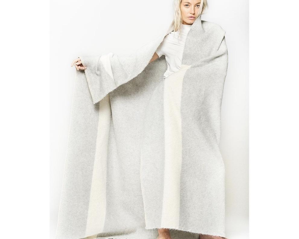 Siempre Blanket | Light Heather & Ivory Stripe